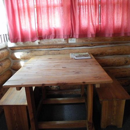 Gold Camp Cabins Custer Ngoại thất bức ảnh