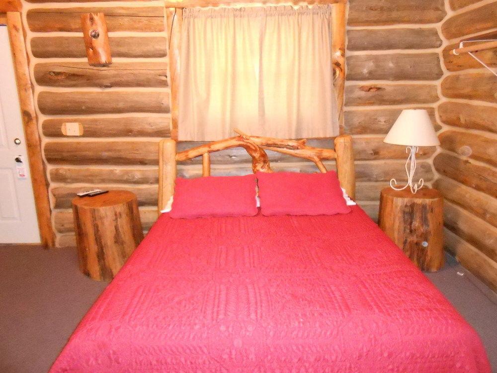 Gold Camp Cabins Custer Ngoại thất bức ảnh